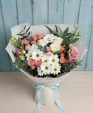 Букет цветов из:  Розы, Лизиантусы и Хризантемы в Абакане