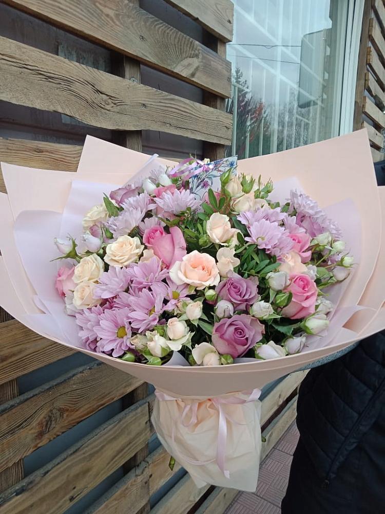 Букет цветов из: Розы и Хризантемы в Абакане