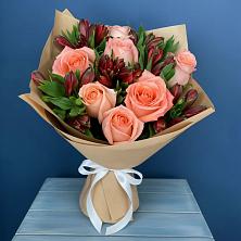 Букет цветов из:  Розы и Альстромерии в Абакане