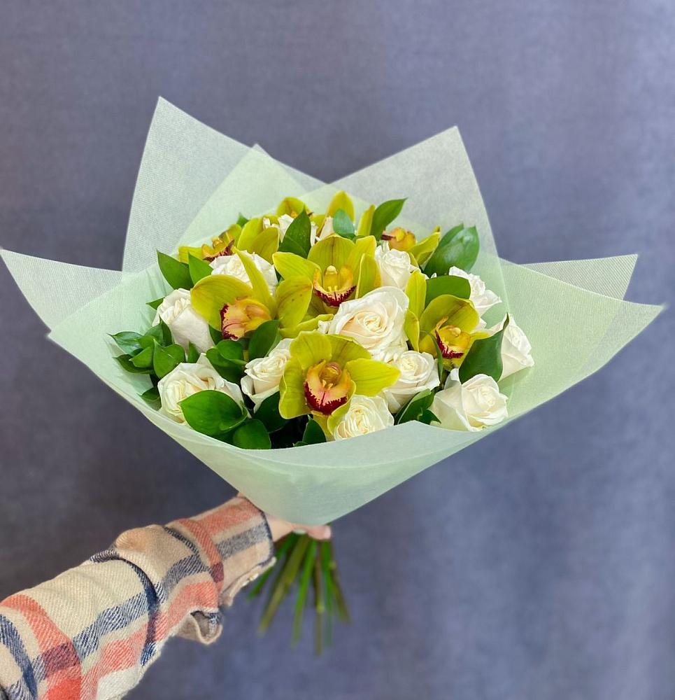 Букет лимончелло в Абакане Букет цветов из: Орхидеи и Розы в Абакане