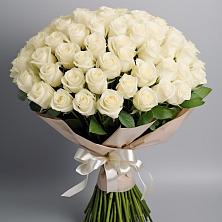Букет 101 беля роза Белоснежка в Абакане