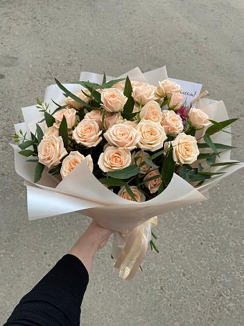 Букет Кремовые розы Латте в Абакане