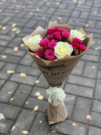 Букет цветов из: Розы в Абакане