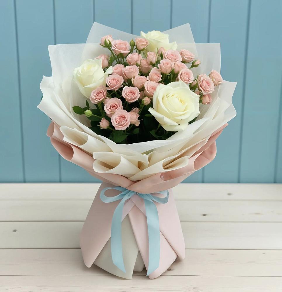 Букет цветов из: Розы в Абакане