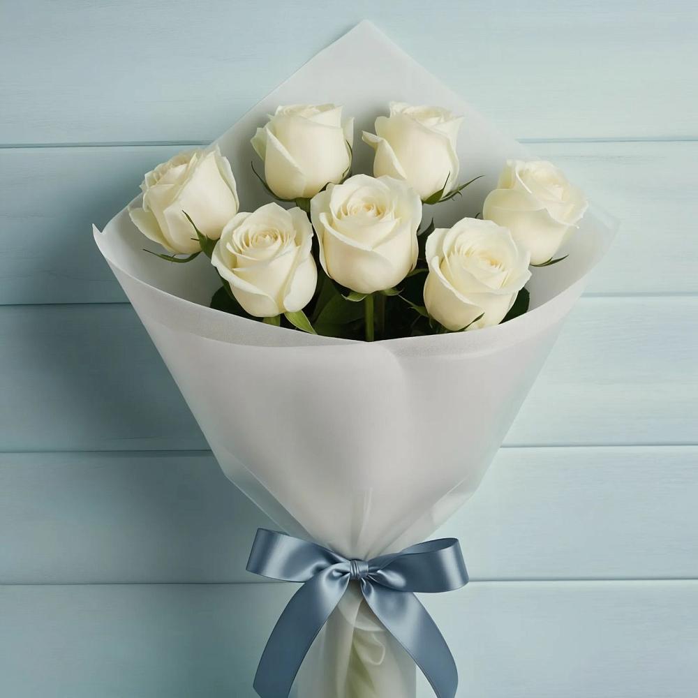 Букет 7 Белых роз Эдлесс Лав в Абакане